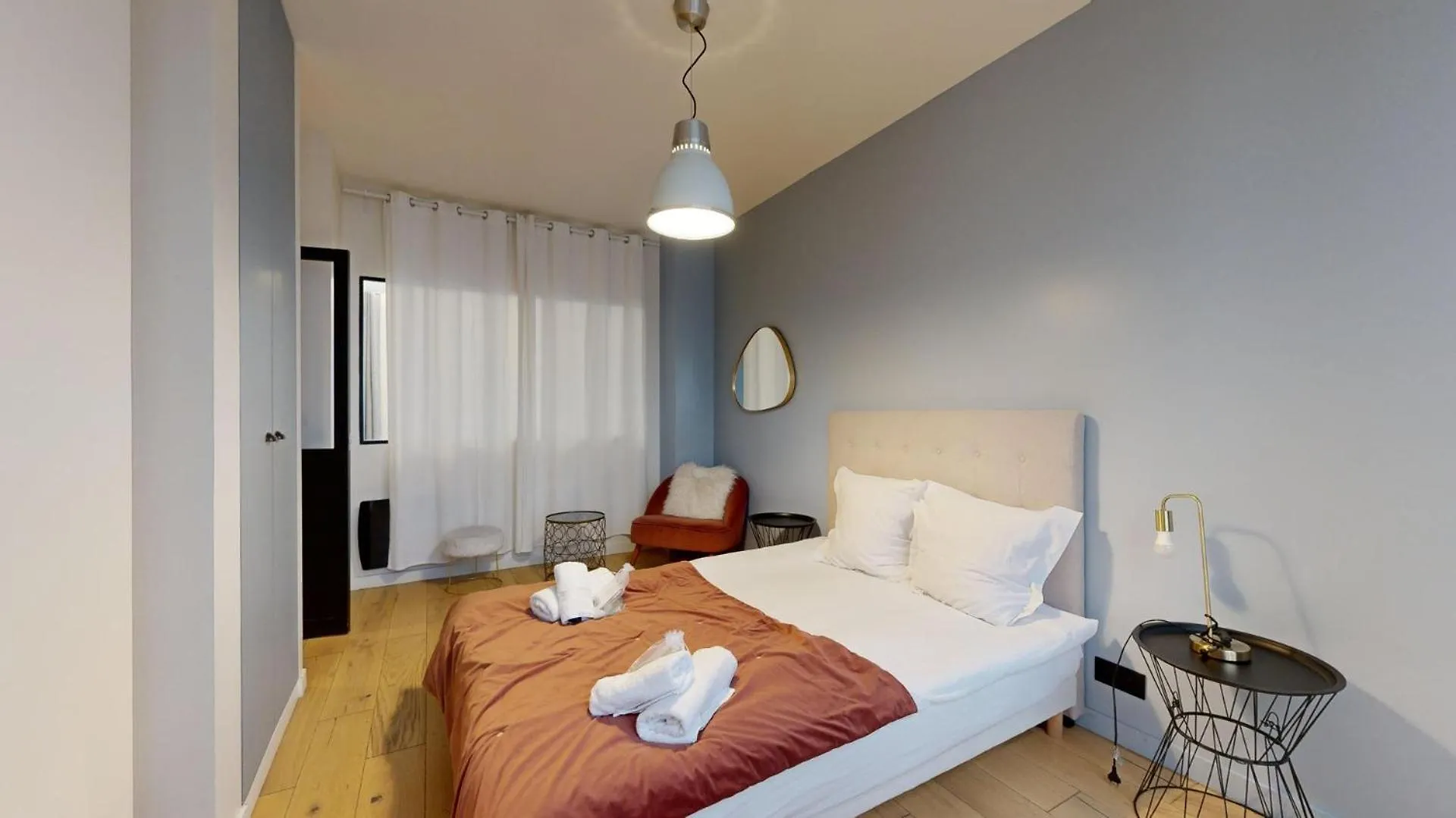 140 Suite Ludo - Superbe Appartement A Paris 0*,